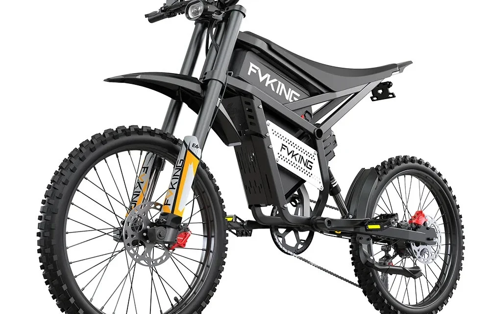 FVKING E6 elektromos dirt bike: Két akkuval és 2000W motorral vajon megéri az árát?