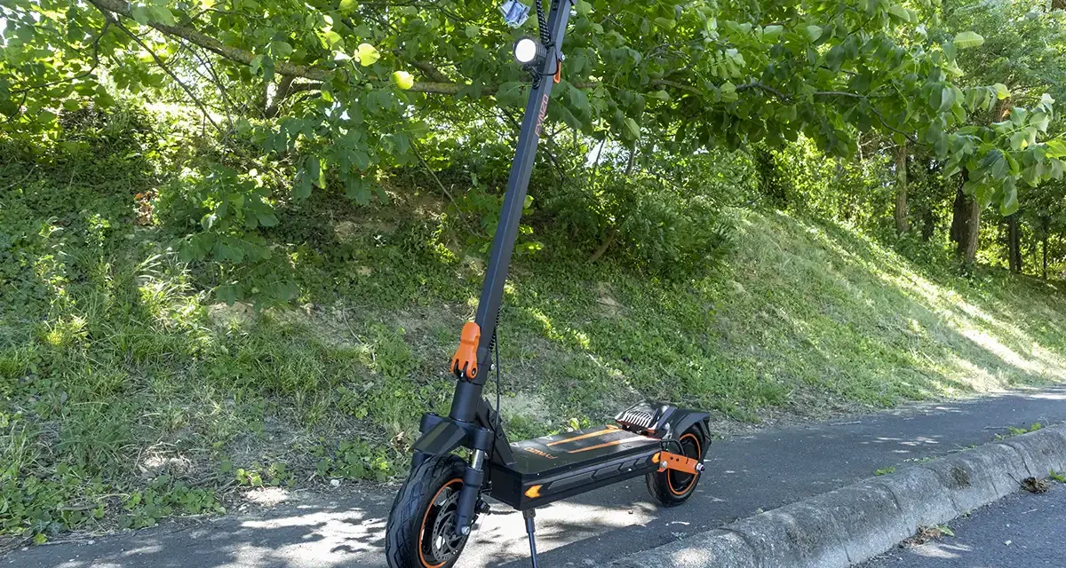 Kipróbáltuk: Fynzo S11 elektromos roller – 1000+ watt, alig 100 ezerért? – röviden, őszintén