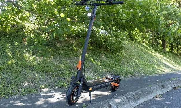 Kipróbáltuk: Fynzo S11 elektromos roller – 1000+ watt, alig 100 ezerért? – röviden, őszintén