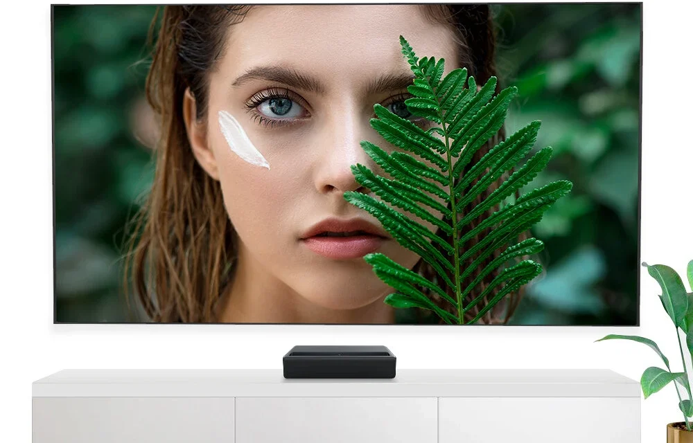 A BlitzWolf BW VS3 ALR projektorvászon 4K UHD élményt nyújt tükröződésmentesen
