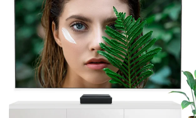 A BlitzWolf BW VS3 ALR projektorvászon 4K UHD élményt nyújt tükröződésmentesen
