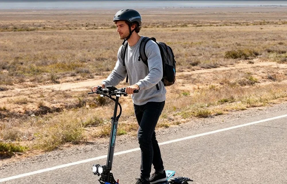Halo Knight T108 Pro 2x3000W os 60V os 38.4Ah s elektromos roller 95 km/h sebességgel