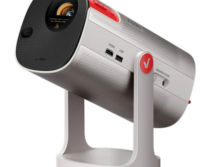 Hisense Vidda LightGo Hordozható lézer projektor a szabadtéri moziélményért