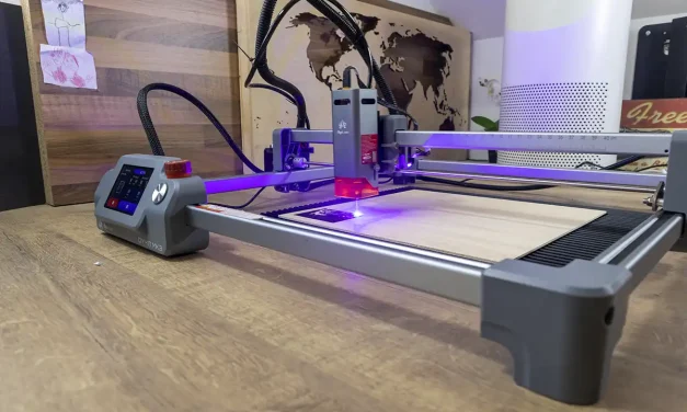 Kiprobaltuk: AlgoLaser DIY KIT MK3 teszt – Tényleg lehet számítógép nélkül is profin gravírozni? – roviden, oszinten