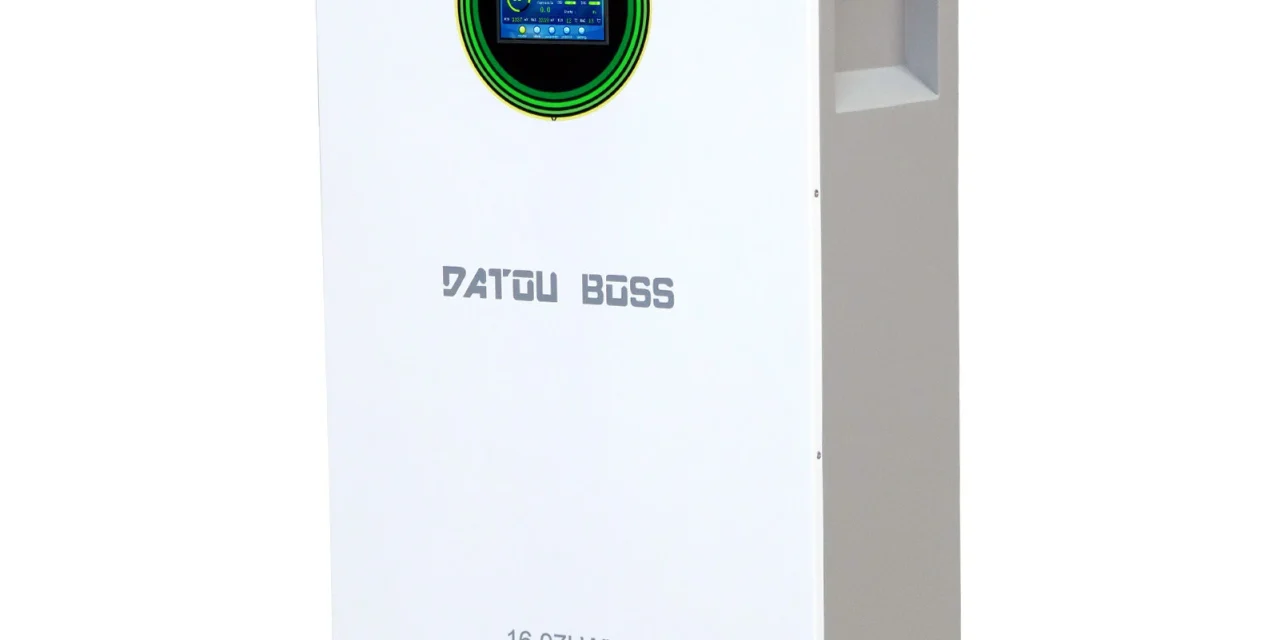 DATOUBOSS 48V 314Ah LiFePO4 hordozható áramforrás: 16 kWh energia, 8000 ciklus